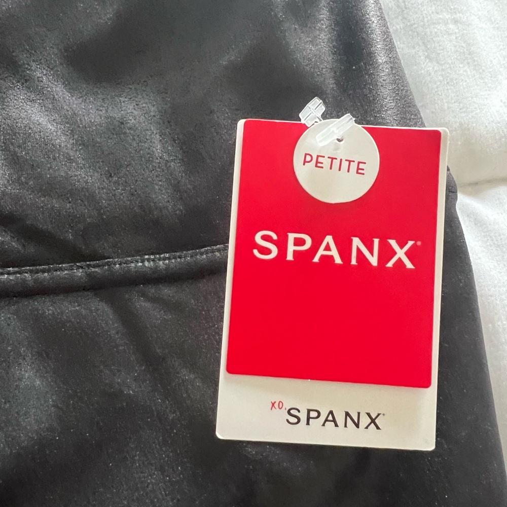 SPANX NWT Leather faux leggings